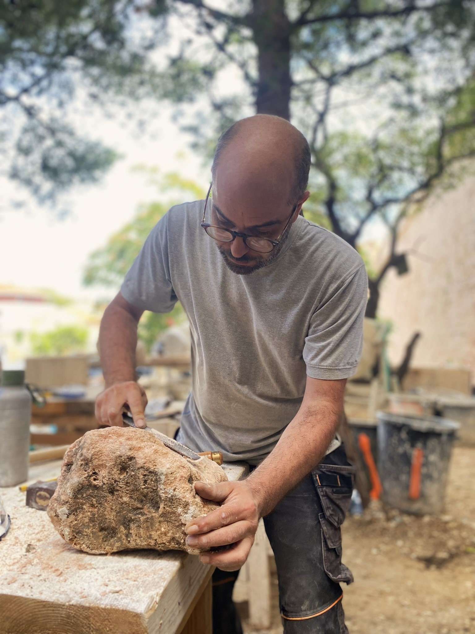 Atelier sculpture sur pierre - Portrait Nicolas